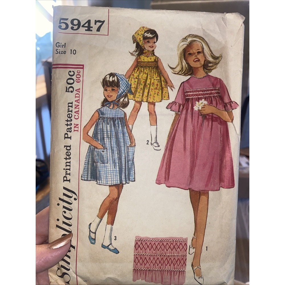 Simplicity 5947 Vintage Girls Dress Scarf Smocking Sewing Pattern Size 10 Cut